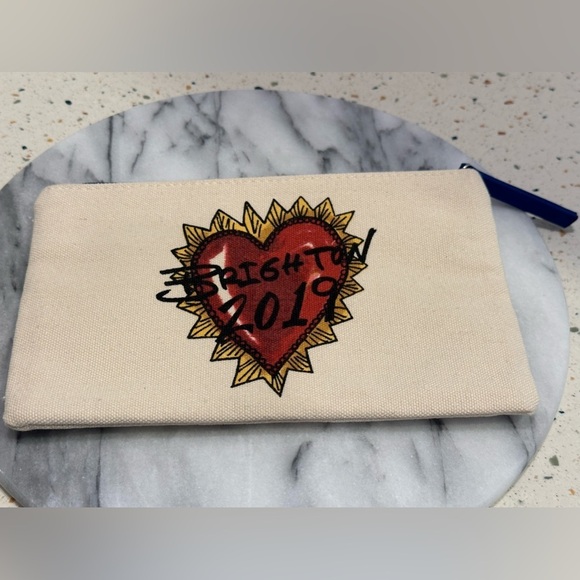 Brighton Birds on Canvas 2019 Cosmetic Pouch “Love of Art” - Picture 5 of 8